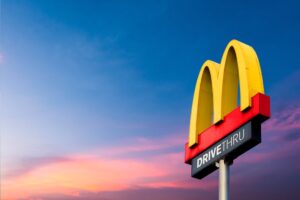 Νέα αγωγή για φυλετικές διακρίσεις κατά της McDonald’s