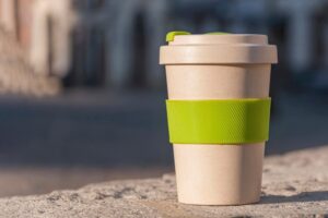 Ακατάλληλες για χρήση κούπες δεσμεύτηκαν από τις ελληνικές αρχές