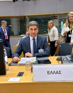 Λ. Αυγενάκης: Η κλιματική κρίση και η χρήση φυτοφαρμάκων στο επίκεντρο της παρέμβασης στο Συμβούλιο Υπουργών Γεωργίας της ΕΕ