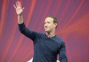 Ο Mark Zuckerberg τρώει 4.000 θερμίδες την ημέρα για να προπονηθεί για μάχη με τον Elon Musk