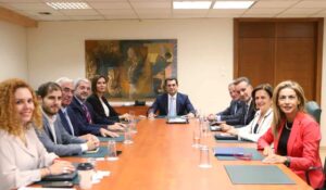 Στήριξη από την Ελληνική Βιομηχανία Τροφίμων ζητά το Υπουργείο Ανάπτυξης