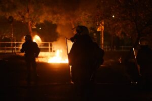 Όταν η λογοκρισία της χούντας άλλαζε στίχους