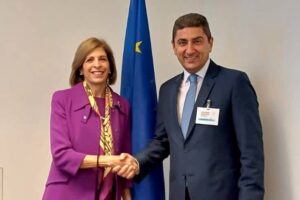 Συνάντηση Αυγενάκη με την Ευρωπαία Επίτροπο Υγείας και Ασφάλειας Τροφίμων Στέλλα Κυριακίδου