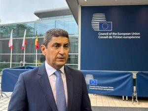 ΥΠΑΑΤ: Νέα εγκύκλιος για τα φυτοφάρμακα σε φρούτα και λαχανικά