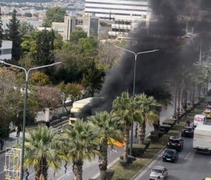 Επίθεση αναρχικών στα γραφεία του ΥΠΑΑΤ στη Λεωφόρο Αθηνών