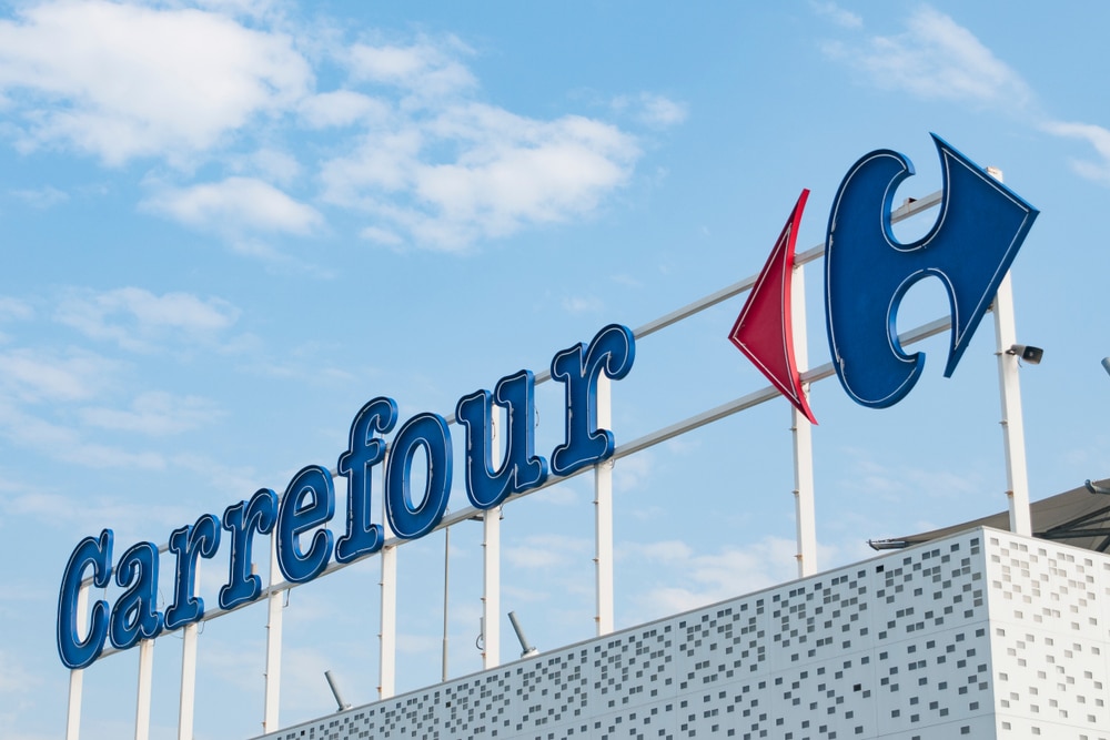 Η Carrefour άνοιξε ένα κατάστημα μέσα σε σχολείο για να εκπαιδεύσει εργαζόμενους με Σύνδρομο Down και αυτισμό