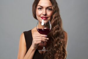 Πονοκέφαλος από κόκκινο κρασί; Πως και γιατί