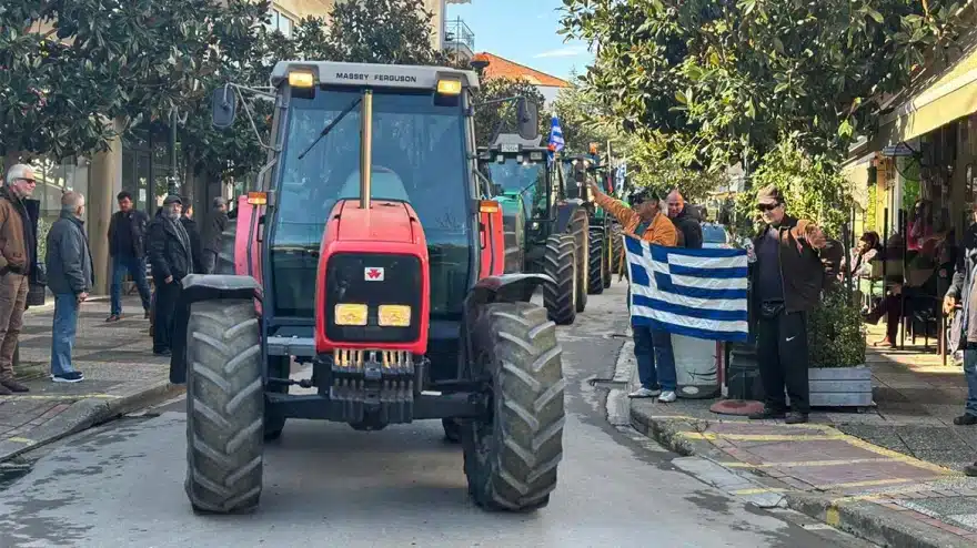 Καρδίτσα: Αγρότες με τρακτέρ στον Ε65 - Κυκλοφοριακές ρυθμίσεις και εκτροπές σε βασικούς οδικούς άξονες - Cibum.gr
