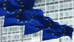 ΕΕ: Πιθανή αναθεώρηση του PPWR – Πιέσεις από φορείς της βιομηχανίας και περιβαλλοντικές οργανώσεις