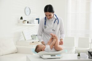 233 Έλληνες παιδίατροι απαντούν για τη συμπληρωματική διατροφή στα βρέφη