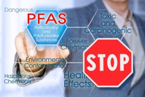 Χημικά PFAS στο αίμα αξιωματούχων των Βρυξελλών!