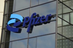 Η Pfizer συμφωνεί να πληρώσει 93 εκατομμύρια δολάρια για να διευθετήσει αγωγή για το Lipitor