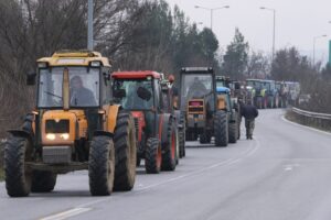 Προς συνέχιση των κινητοποιήσεων οι αγρότες μετά και τη συνάντηση με τον πρωθυπουργό