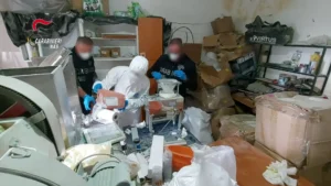 Ψεύτικα φάρμακα αξίας 64 εκατομμυρίων ευρώ στις αγορές της ΕΕ – Μεγάλη επιχείρηση της Europol