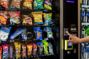 Πρόστιμο για παράβαση σε μηχάνημα αυτόματης πώλησης τροφίμων