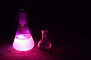 Ερωτικά φίλτρα και δηλητήρια προδοσίας ανά τους αιώνες