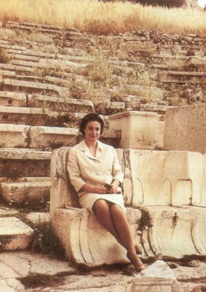 Σταυρούλα Κουράκου: Μαρτυρίες και αφηγήσεις για τη ζωή και το έργο της μεγάλης Ελληνίδας του κρασιού