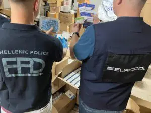 Αττική: Εξάρθρωση εγκληματικής οργάνωσης, που διακινούσε παράνομα αναβολικά και φαρμακευτικά σκευάσματα