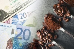 Καφές: Οριακή μείωση της τιμής στην Ελλάδα