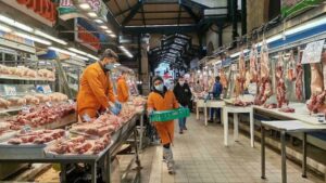 Παράνομη εργασία σε κρεοπωλεία Αθήνας και Θεσσαλονίκης