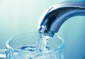 PFAS σε πόσιμο νερό όλο και περισσότερων χωρών – Ανάγκη τροποποίησης των προτύπων