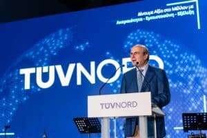 O ΥπΕΘΟ Κωστής Χατζηδάκης, στην εκδήλωση για τη νέα εταιρική ταυτότητα της TÜV HELLAS (TÜV NORD)