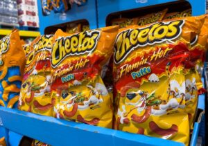 Μήνυση στην PepsiCo για απάτη – Στα δικαστήρια η Cheetos για την πατρότητα των Flamin’ Hot