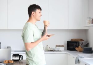 6 συμπληρώματα διατροφής που δεν πρέπει ποτέ να καταναλώνετε με τον καφέ ή το τσάι