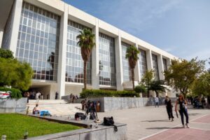 Κύκλωμα εκβιαστών εστίασης: Στη φυλακή 2 από τους 8 κατηγορούμενους που απολογήθηκαν – Σήμερα στον ανακριτή οι υπόλοιποι