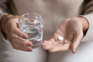 Το κοινό φάρμακο που μειώνει τον κίνδυνο για καρκίνο του παχέος εντέρου – Νέα μελέτη
