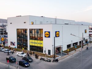 Lidl: 8 εκατομμύρια ευρώ κόστισε το νέο κατάστημα στο Ίλιον