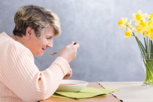 Για ανθρωποκτονία κατηγορείται εταιρεία έτοιμης σούπας στην Ιταλία – 79χρονη πέθανε από αλλαντίαση