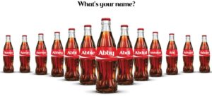 Coca-Cola: Οι νέες ειδικές συσκευασίες απαγορεύουν την λέξη “Ιησούς” αλλά επιτρέπουν τις “Αλλάχ” και “Σατανά”!