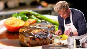 Το συστατικό που προσθέτει ο Gordon Ramsay για να κάνει την μπριζόλα του πιο ζουμερή