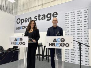 Οι πρώτες εικόνες από την τελετή απονομής των βραβείων FEA – Φωτο