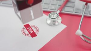 Ο FDA “δεν μασάει” – Στη δημοσιότητα οι προειδοποιητικές επιστολές προς τις μη συμμορφούμενες επιχειρήσεις