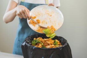 Η Ελλάδα είναι η τρίτη χειρότερη στην Ευρώπη σε σπατάλη τροφίμων, ενώ το 7% του πληθυσμού είναι στο όριο της πείνας
