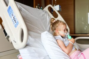 Παιδί το νέο κρούσμα της γρίπης των πτηνών – Προληπτικός έλεγχος σε παιδιά και φροντιστές του παιδικού σταθμού που πήγαινε