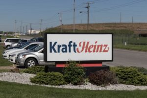 Η Kraft Heinz αποχαιρετά τα τεχνητά χρώματα έως το 2027 – Ποια προϊόντα επηρεάζονται