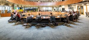 Η πρωτοποριακή βιβλιοθήκη φασμάτων μάζας υψηλής ανάλυσης με τις πάνω από 1000 ταυτοποιημένες χημικές ουσίες