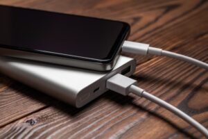 Προσοχή! Power Banks που αναφλέγονται, λιώνουν και προκαλούν εγκαύματα – Άμεση ανάκληση μετά από δεκάδες καταγγελίες