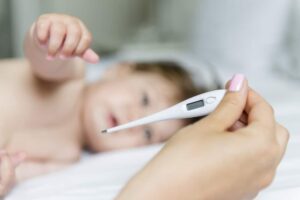 Και άλλο ένα βρέφος νεκρό από το μολυσμένο κοτόπουλο
