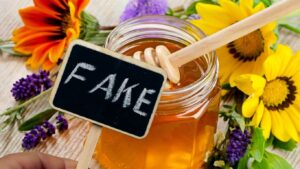 Οι 7 σοβαρές παρενέργειες από την κατανάλωση νοθευμένου μελιού