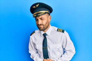 Ένας πιλότος χρειάστηκε οξυγόνο εν ώρα πτήσης, ενώ η αεροπορική εταιρεία εξετάζει την προέλευση της ασθένειας και τα μέτρα ασφάλειας τροφίμων για τα πληρώματα
