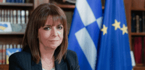 Κατερίνα Σακελλαροπούλου: Προσέφερε γεύματα σε ηλικιωμένους στην Κρήτη