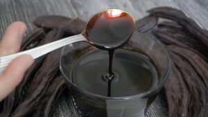 Σιρόπι χαρουπιού: Το “παραμελημένο” λειτουργικό ρόφημα