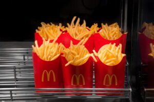 Οι πατάτες McDonald’s περιέχουν εκτός από πατάτες και άλλα 12 συστατικά!