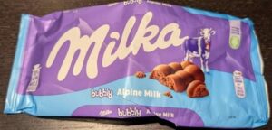 Διαφημιστική απάτη 2025: Η Milka κερδίζει το αρνητικό βραβείο Golden Windbeutel