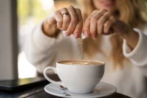 Συναγερμός σε πέντε χώρες για επικίνδυνο γλυκαντικό