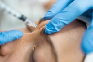 Botox: 25 γυναίκες στο νοσοκομείο μετά από ενέσεις αισθητικής – Συρροή περιστατικών αλλαντίασης